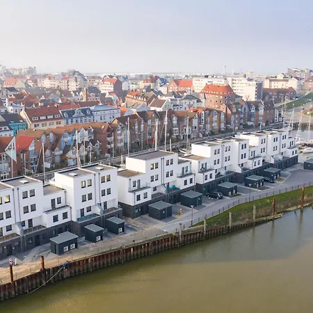 Marina 94-rechts 아파트