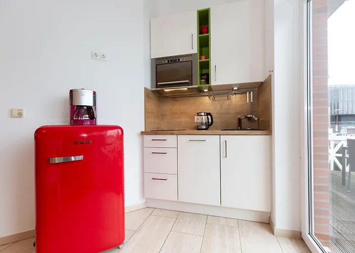 Marina 94-rechts * Cuxhaven